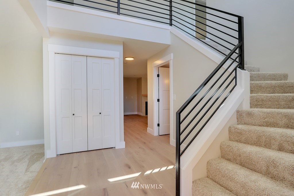 2714 Cedar Avenue South Renton, WA 98055 - Photo 14 of 31 Gallery Image 14