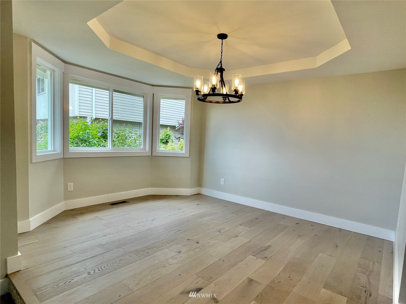 2714 Cedar Avenue South Renton, WA 98055 - Photo 8 of 31 Gallery Image 8
