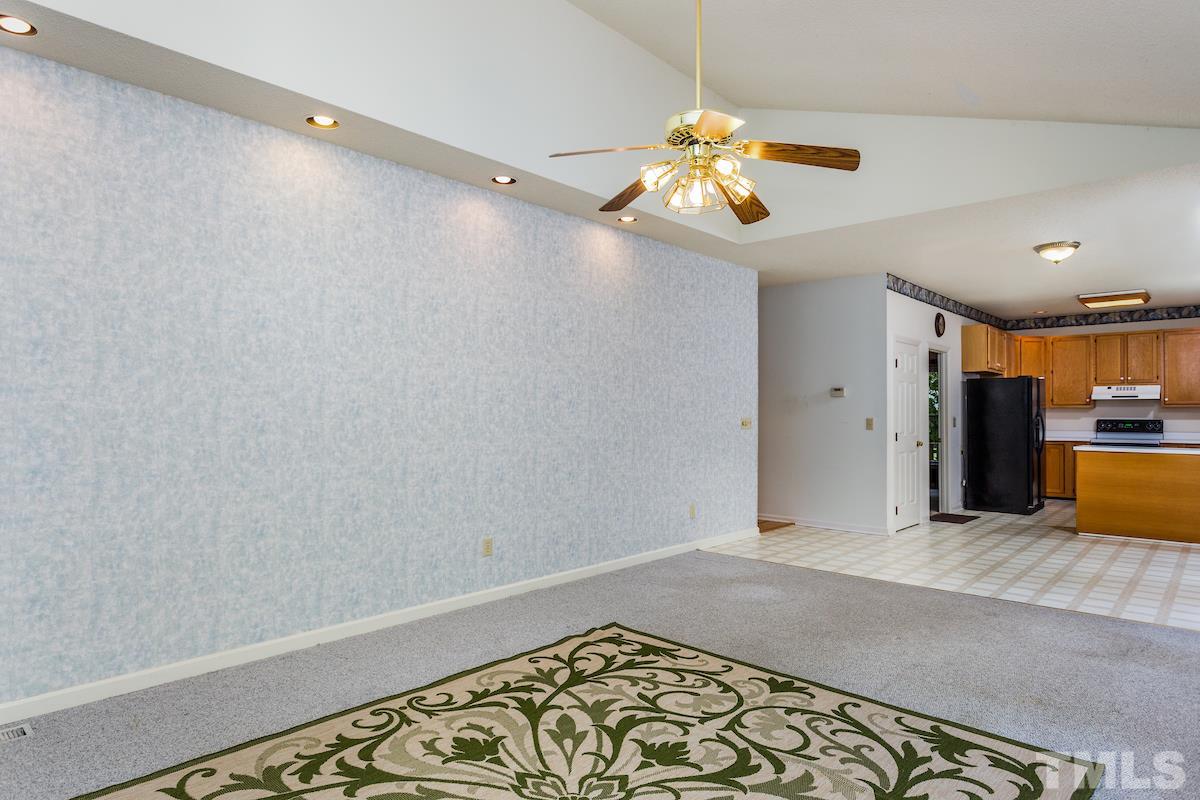 305 Arlington Ridge Cary, NC 27513 - Photo 14 of 25 Gallery Image 14