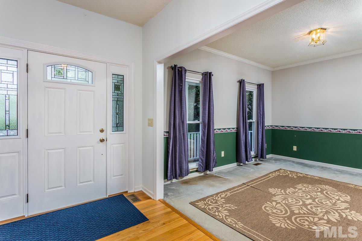 305 Arlington Ridge Cary, NC 27513 - Photo 3 of 25 Gallery Image 3