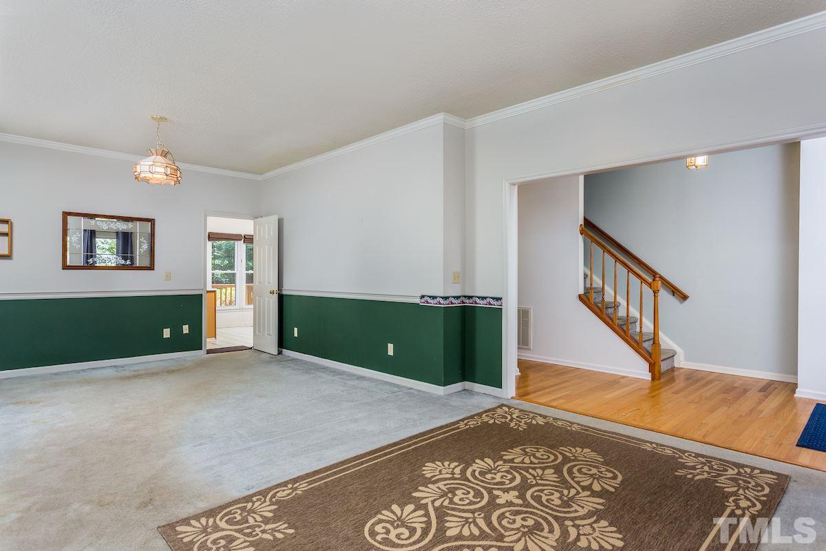 305 Arlington Ridge Cary, NC 27513 - Photo 4 of 25 Gallery Image 4