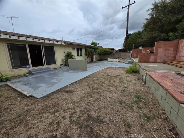 a view of a outdoor space