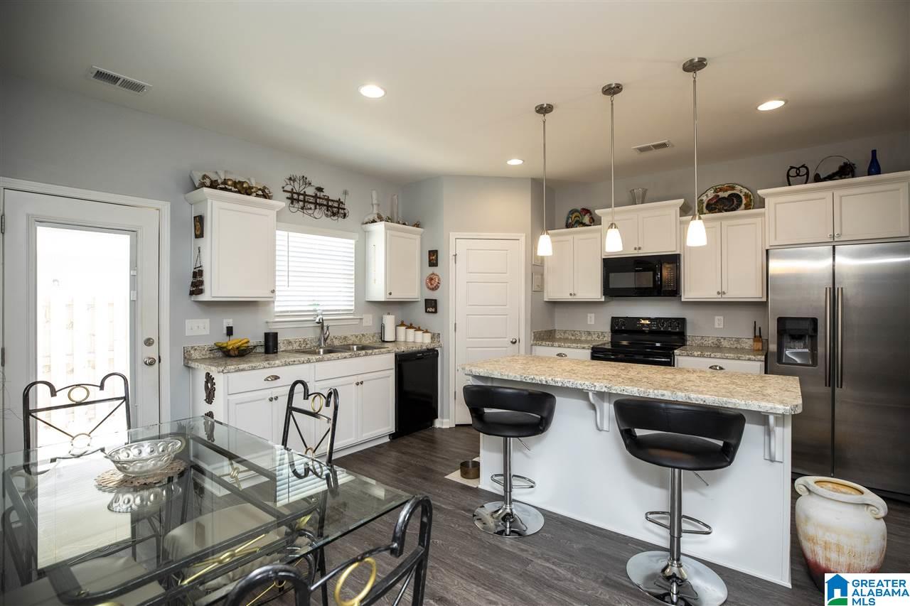 508 Shelby Farms Way Alabaster, AL 35007 - Photo 13 of 38