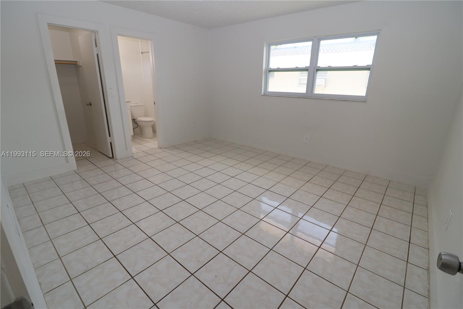 951 Southwest 7th Street, Unit 4 Miami, FL 33130 - Photo 12 of 30