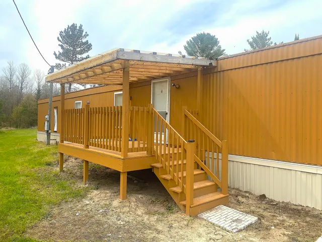 $274,900 | 1570 Ryno Road, Luzerne, MI 48636