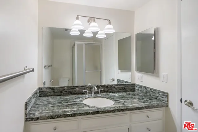 $3,200 | 211 South Wilson Avenue, Unit 105, Pasadena, CA 91106