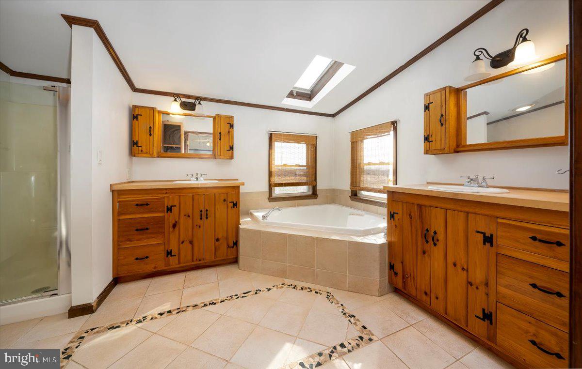 245 Bowers Road Littlestown, PA 17340 - Photo 16 of 26 Nice size primary bath