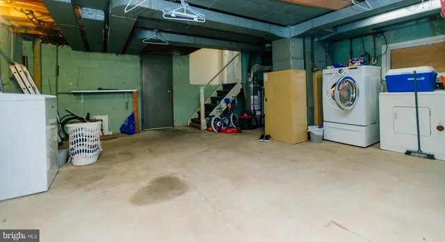 a view of a garden with an outdoor space