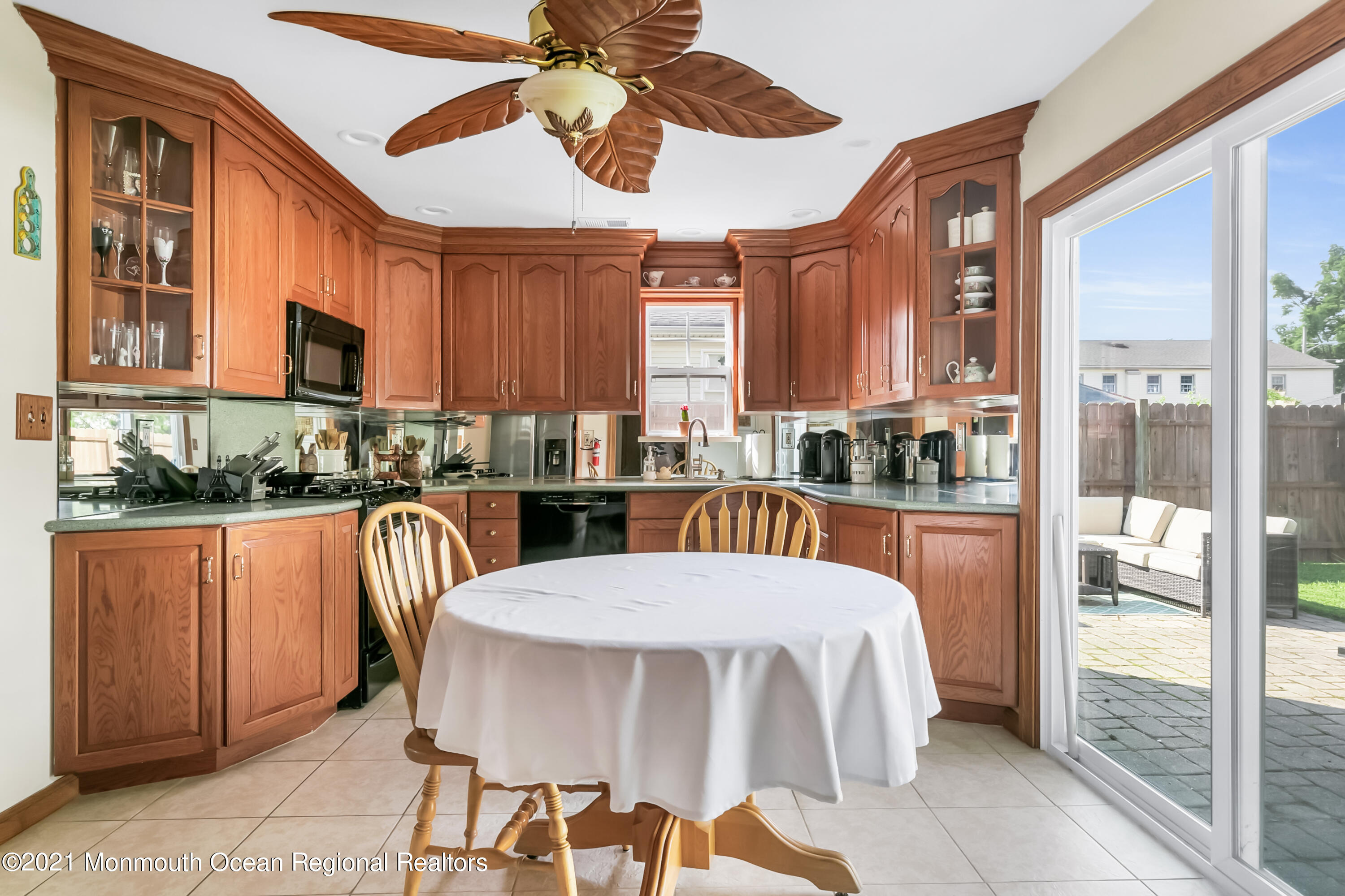 242 Raritan Street Keyport, NJ 07735 - Photo 5 of 21 242 Raritan St Keyport NJ-5