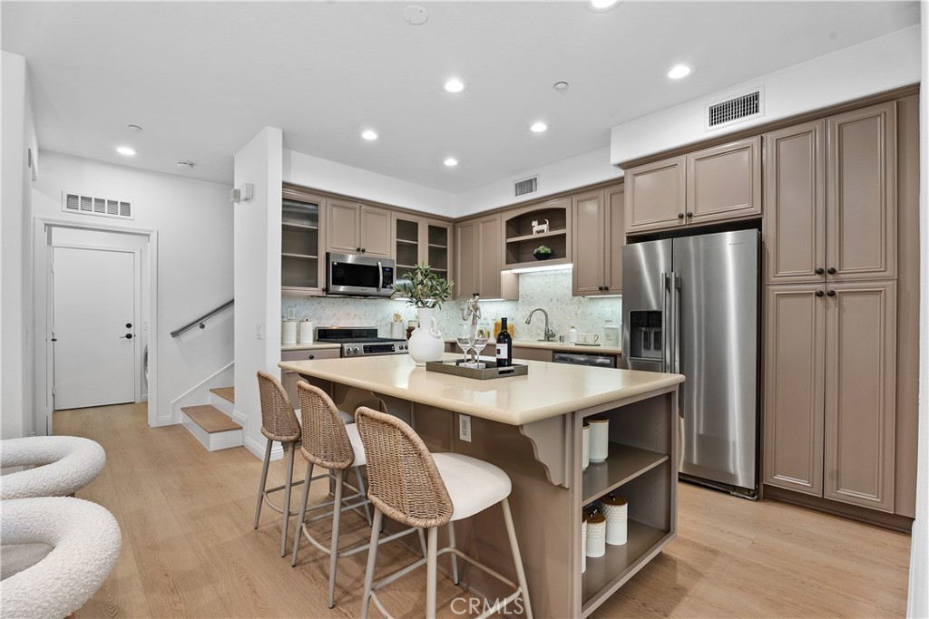 38 Pathway Irvine, CA 92618 - Photo 10 of 39
