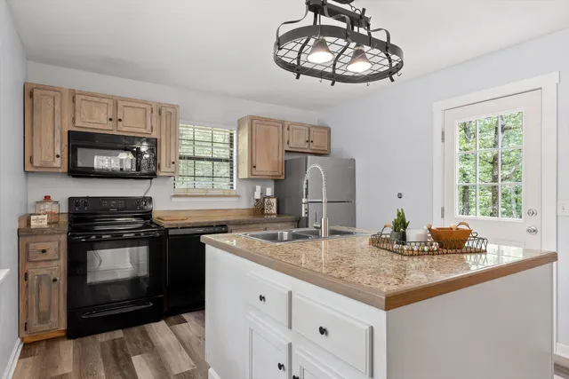 $400,000 | 2321 Old State Road, Menlo, GA 30731