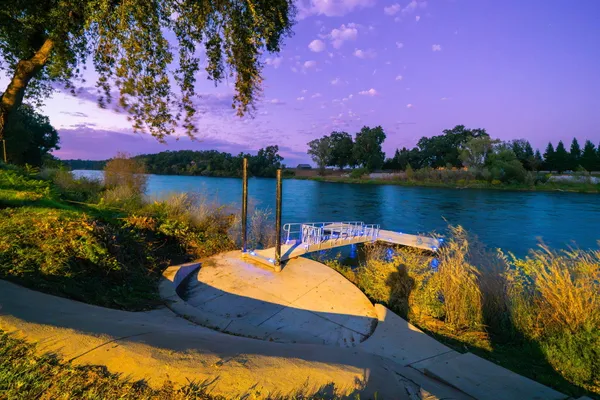 $950,000 | 22894 Blue Jay Lane, Anderson, CA 96007