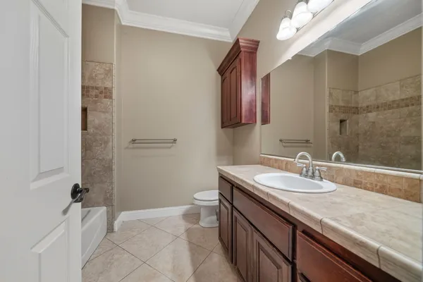 $950,000 | 22894 Blue Jay Lane, Anderson, CA 96007