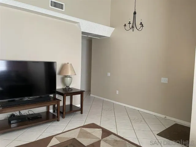 $3,995 | 17445 Hada Drive, San Diego, CA 92127