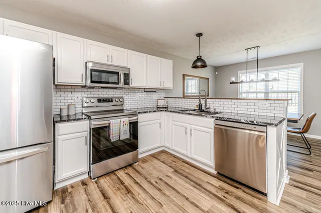 $1,950 | 224 Roanoke Drive, Raeford, NC 28376