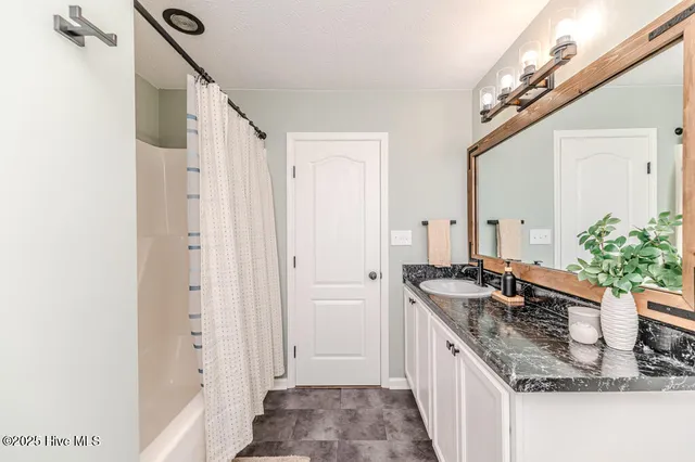 $1,950 | 224 Roanoke Drive, Raeford, NC 28376