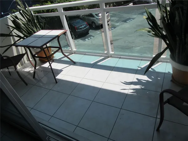 $2,100 | 3301 Northeast 5th Avenue, Unit 217, Miami, FL 33137