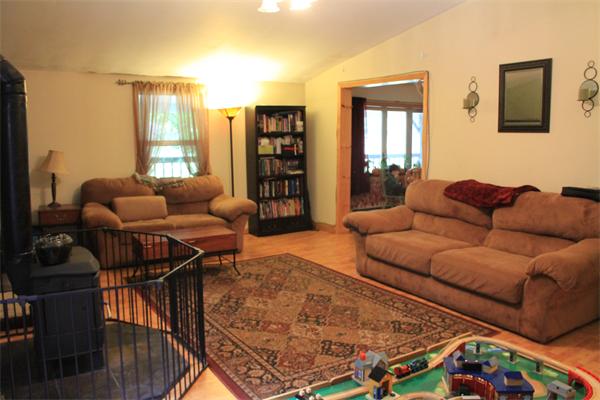 122 Queen Lake Road Templeton, MA 01468 - Photo 5 of 14
