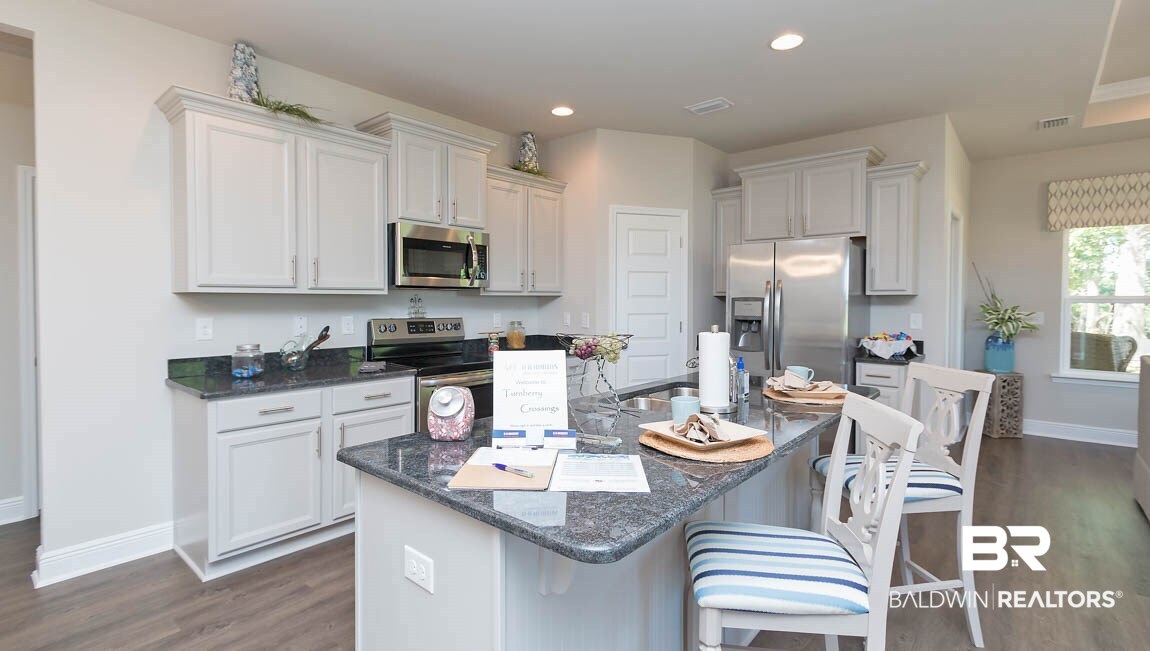 9348 Impala Drive, Unit 21 Foley, AL 36535 - Photo 9 of 22 Kitchen