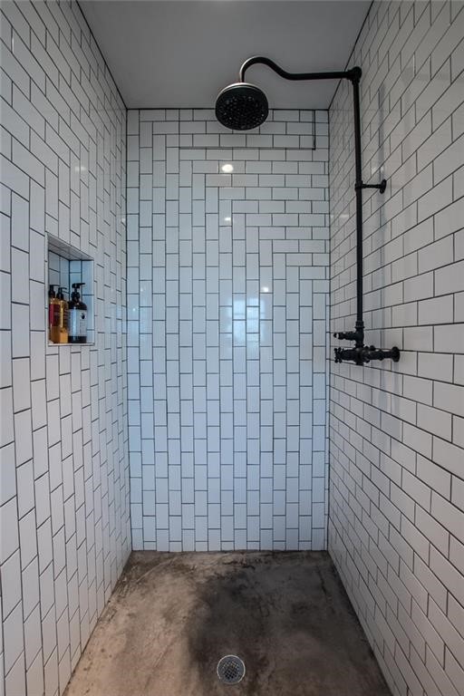 901 North Upper Broadway, Unit 206 Corpus Christi, TX 78401 - Photo 23 of 40 a bathroom with a shower