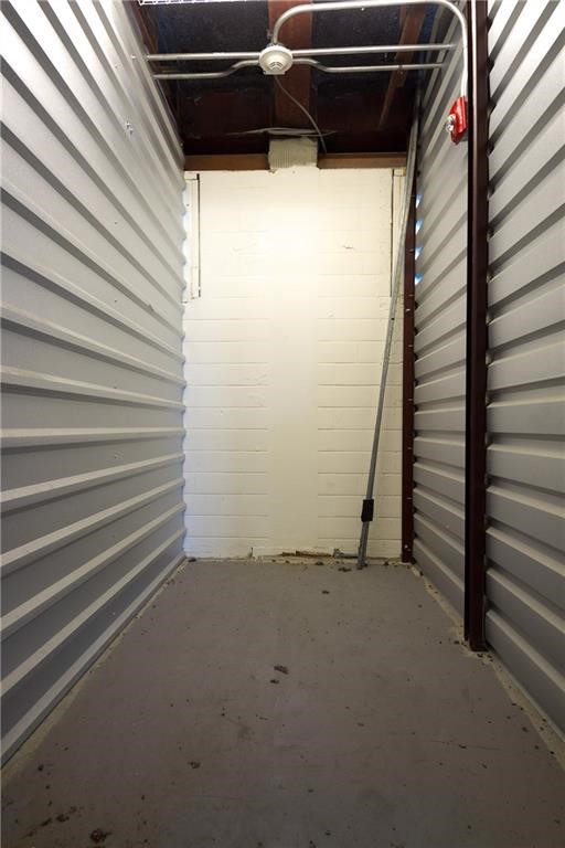 901 North Upper Broadway, Unit 206 Corpus Christi, TX 78401 - Photo 38 of 40 a view of a small space