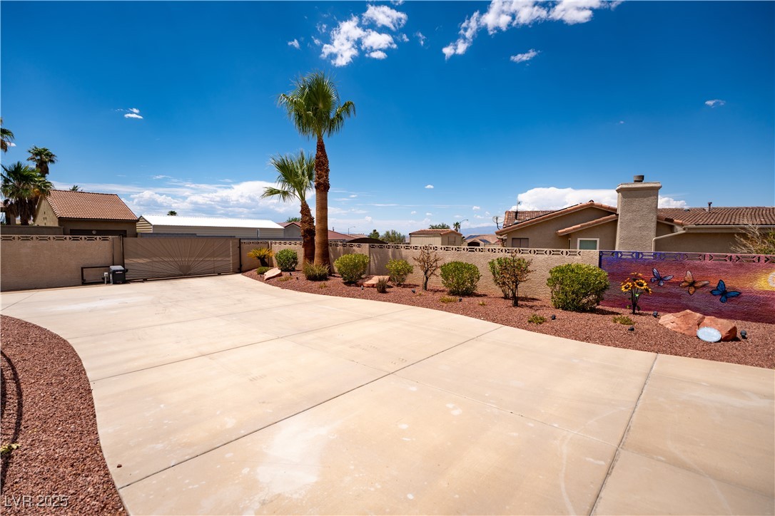 240 West Fairway Road Henderson, NV 89015 - Photo 11 of 56