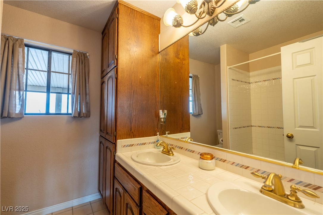 240 West Fairway Road Henderson, NV 89015 - Photo 32 of 56