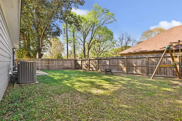 $360,000 | 2201 Maple Street, Liberty, TX 77575