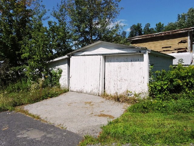 16 Spring Street Barre, VT 05641 - Photo 17 of 24