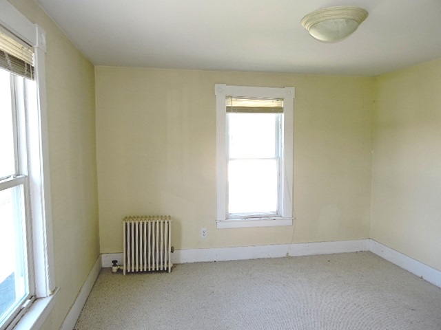 16 Spring Street Barre, VT 05641 - Photo 6 of 24