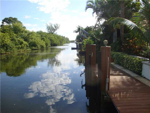 511 Northeast Waterway Lane Boca Raton, FL 33432 - Photo 4 of 25 Additional Photo