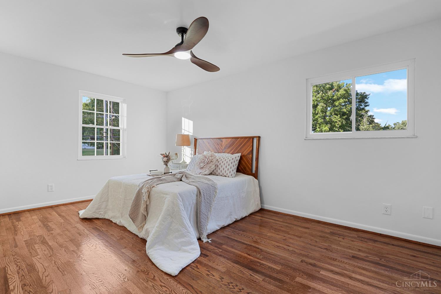 966 Sutton Road Cincinnati, OH 45230 - Photo 13 of 25 Gallery Image 13