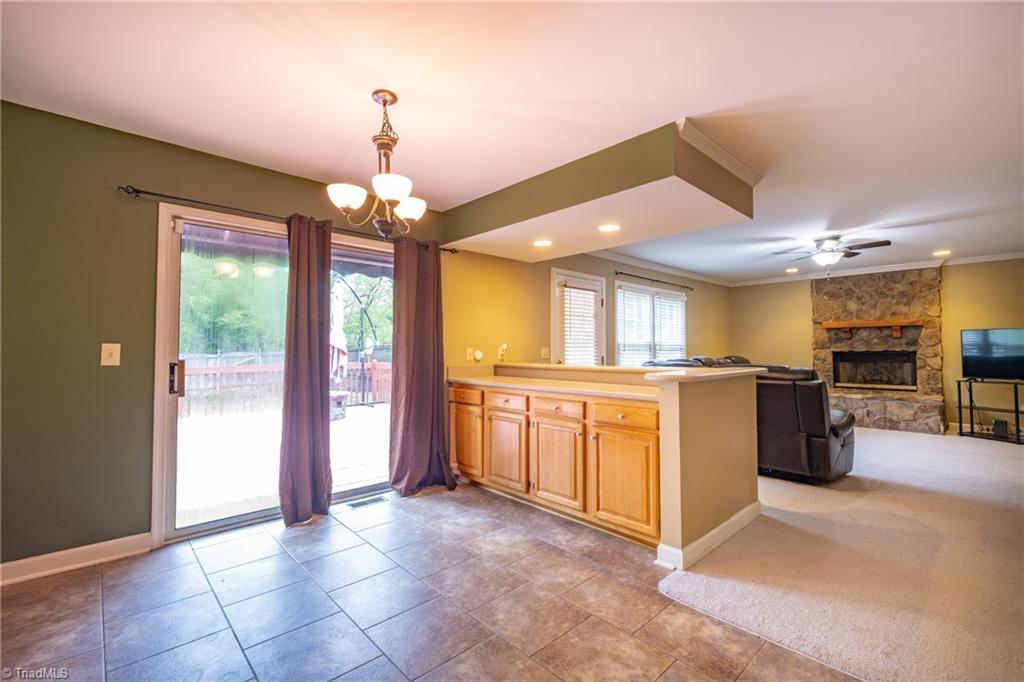 3809 Oak Forest Drive High Point, NC 27265 - Photo 16 of 45