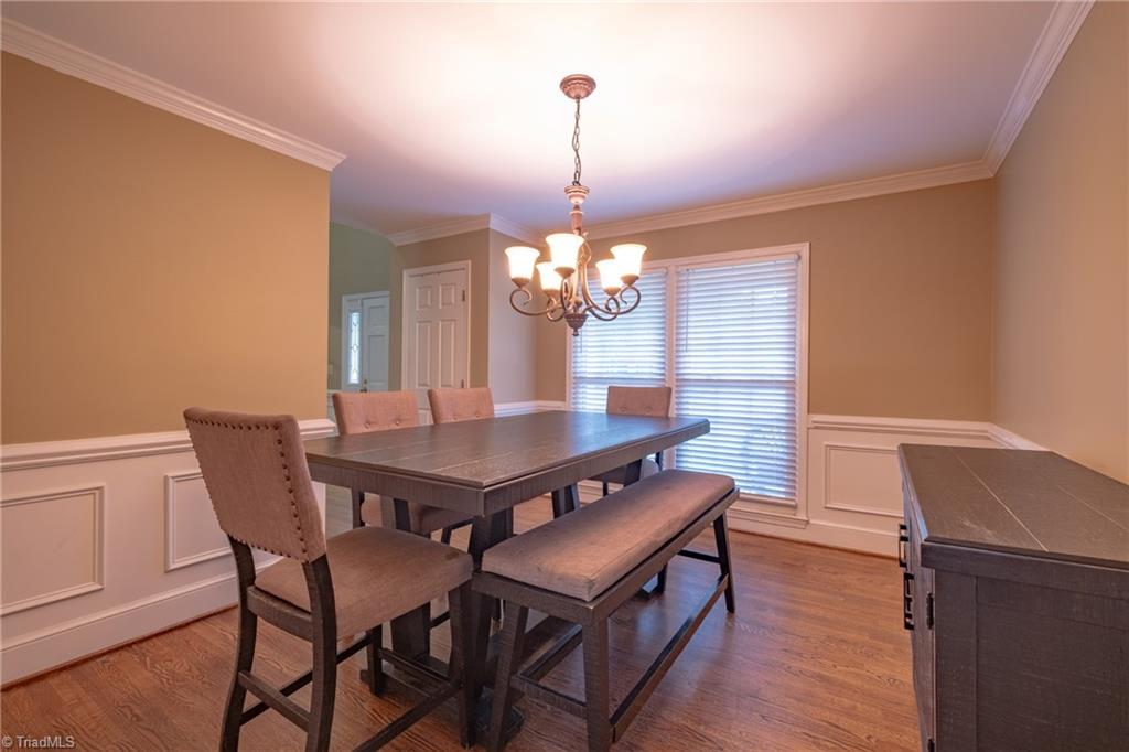 3809 Oak Forest Drive High Point, NC 27265 - Photo 8 of 45