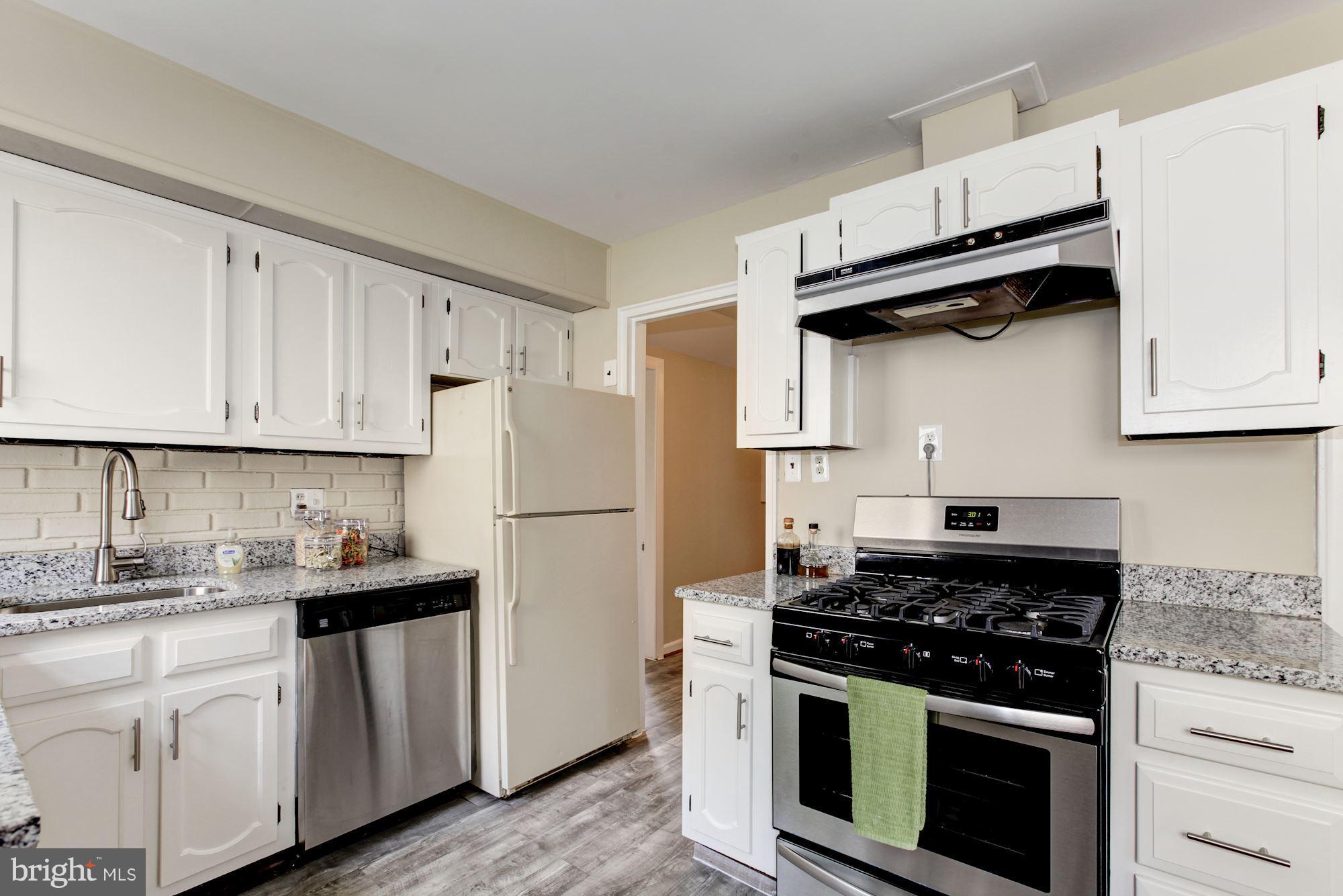 12629 Farnell Drive Silver Spring, MD 20906 - Photo 10 of 30 Kitchen