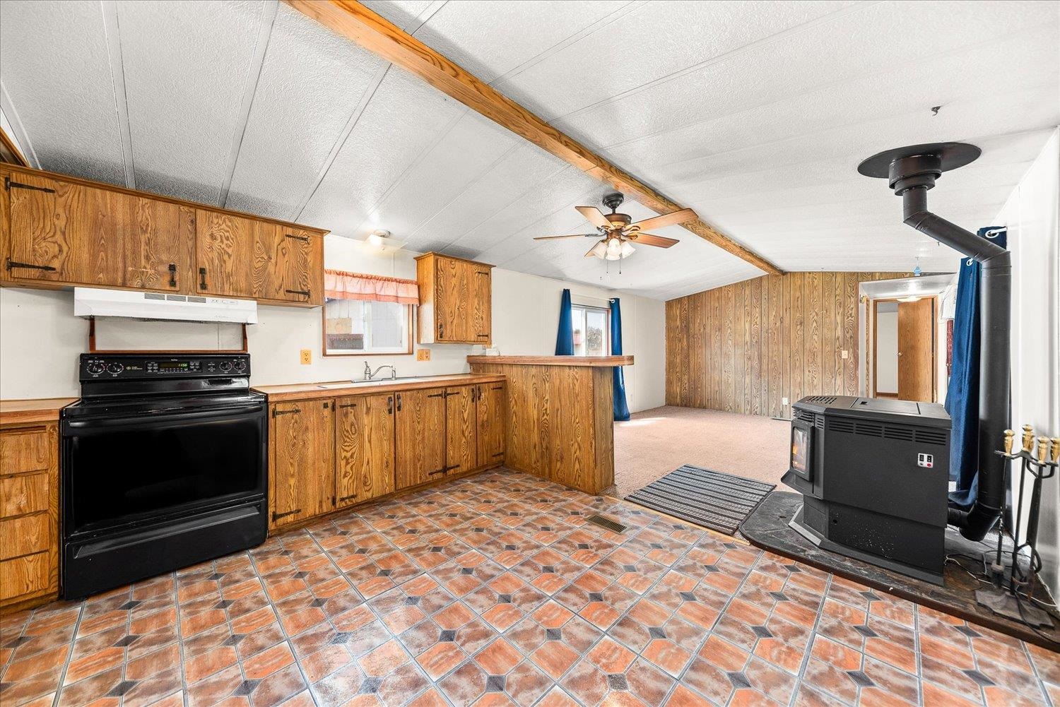 3967 Springdale Hunters Road Springdale, WA 99173 - Photo 13 of 50