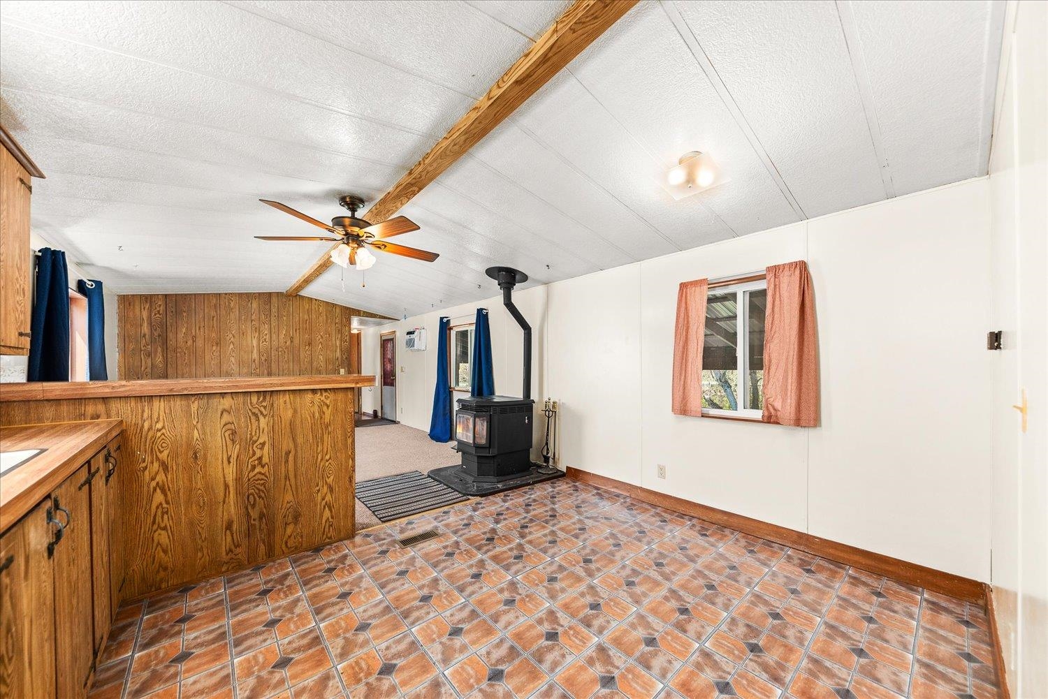 3967 Springdale Hunters Road Springdale, WA 99173 - Photo 17 of 50