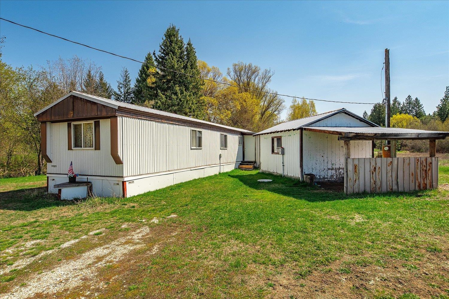 3967 Springdale Hunters Road Springdale, WA 99173 - Photo 2 of 50