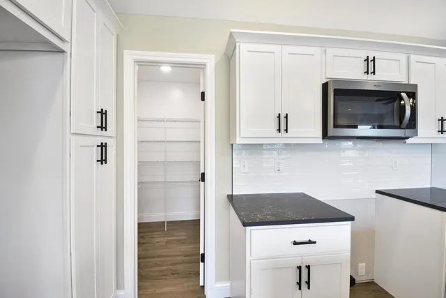 $401,185 | 706 Cates Drive, Mahomet, IL 61853