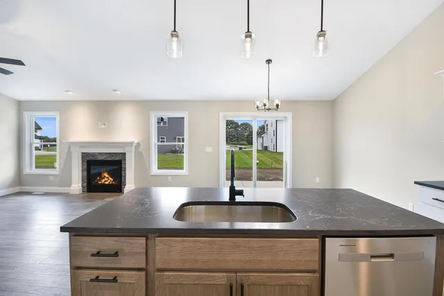 $401,185 | 706 Cates Drive, Mahomet, IL 61853