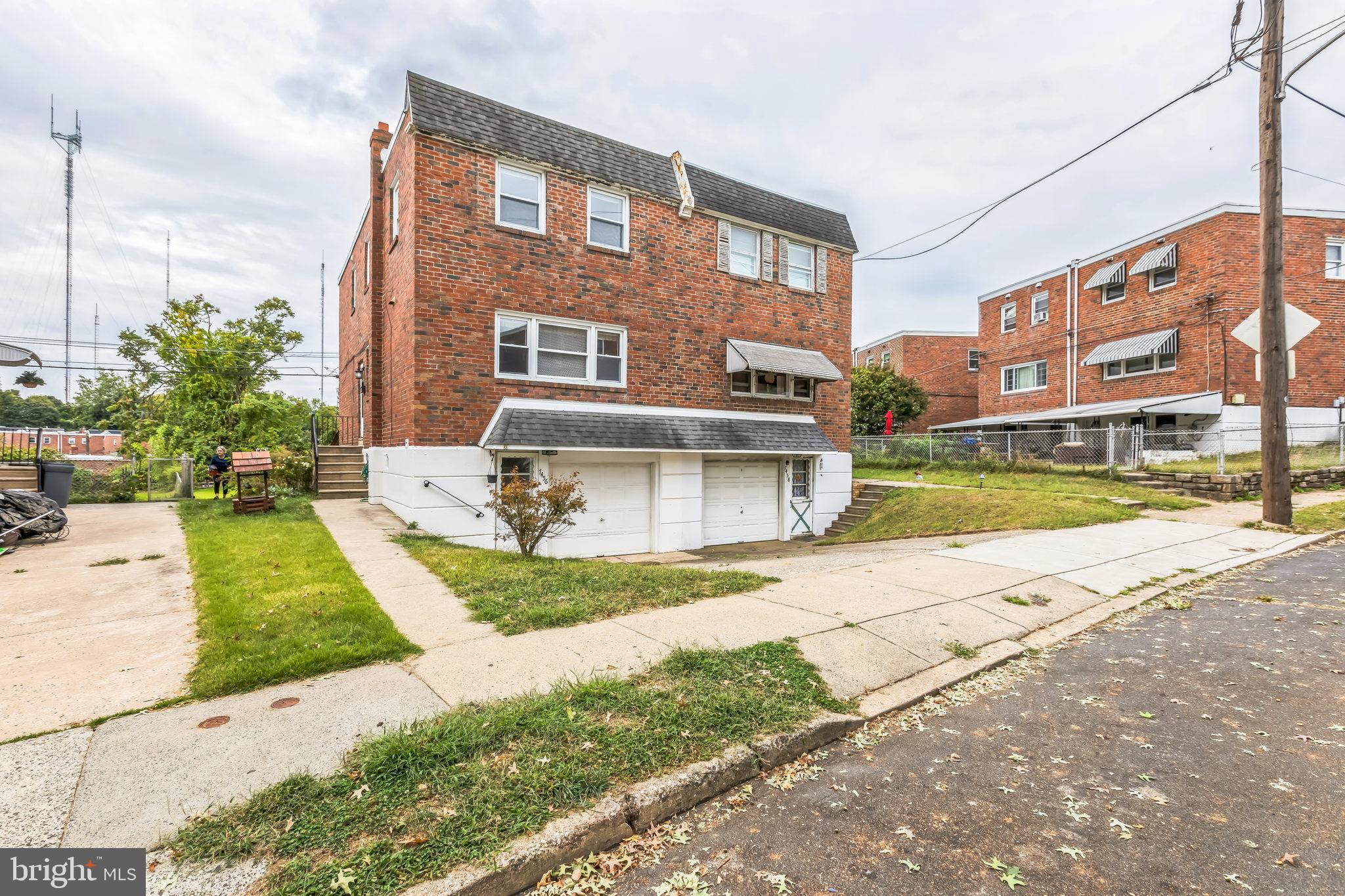 7456 Hill Road Philadelphia, PA 19128 - Photo 3 of 35 Exterior Front