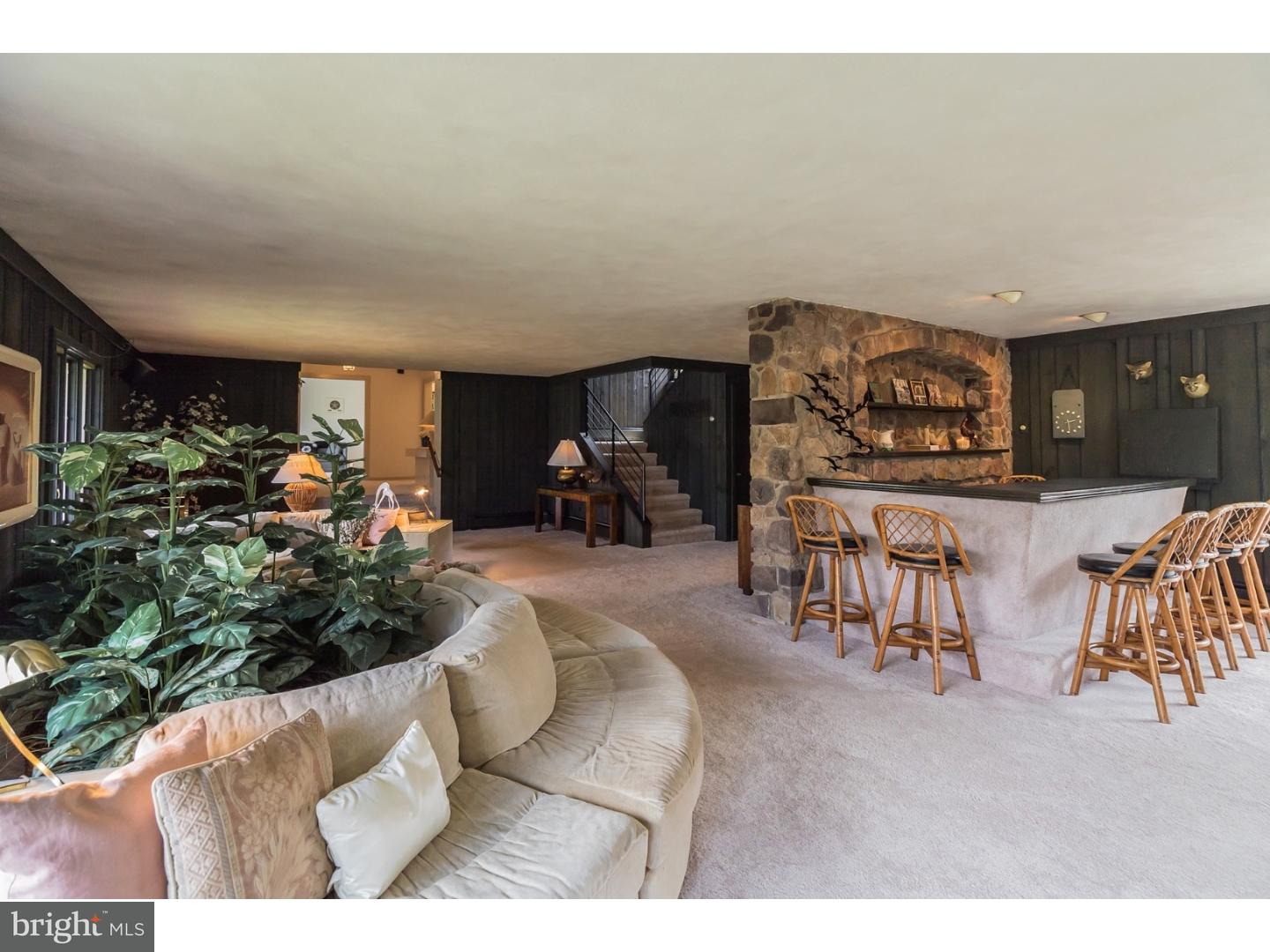 816 Rising Sun Road Telford, PA 18969 - Photo 13 of 25