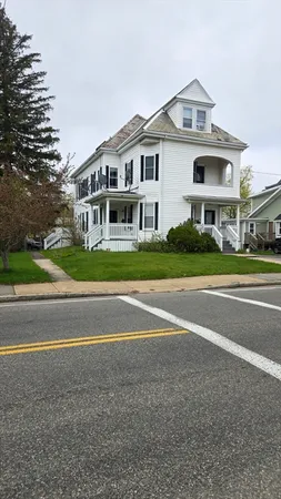 $890,000 | 356-358 North Warren Avenue, Brockton, MA 02301