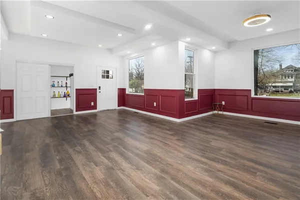 $375,000 | 903 South Grand Avenue, Sedalia, MO 65301