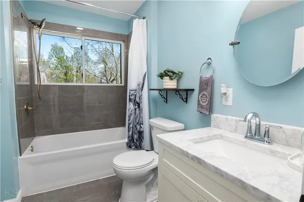 $375,000 | 903 South Grand Avenue, Sedalia, MO 65301