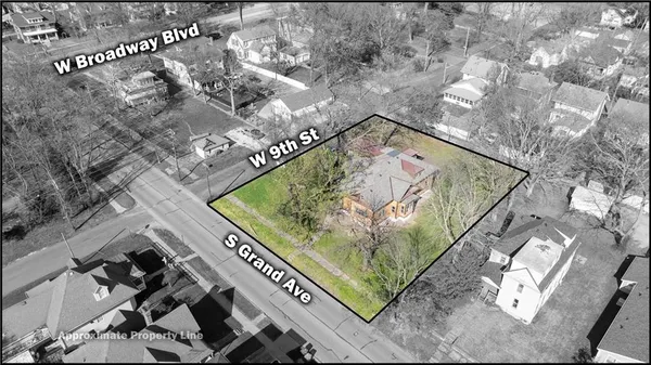 $375,000 | 903 South Grand Avenue, Sedalia, MO 65301