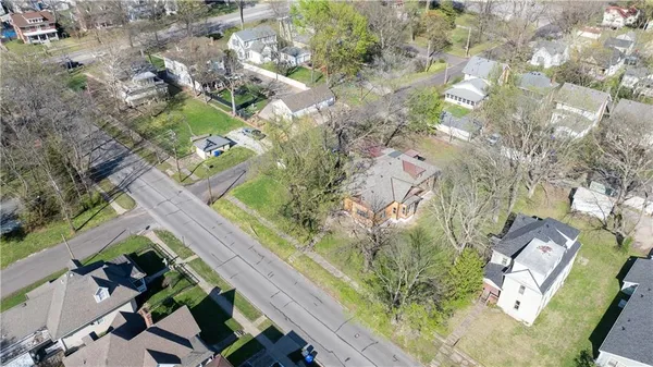 $375,000 | 903 South Grand Avenue, Sedalia, MO 65301