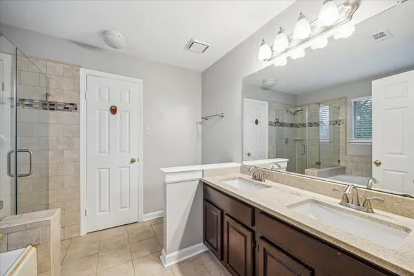 $2,000 | 3315 Kings Mountain Drive, Kingwood, TX 77345