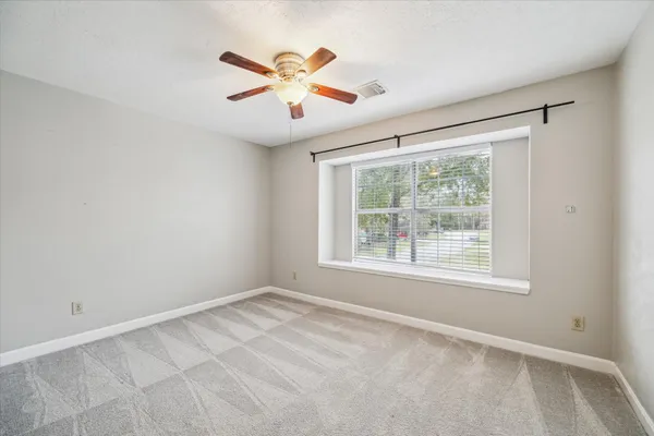 $2,000 | 3315 Kings Mountain Drive, Kingwood, TX 77345