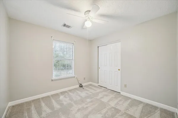 $2,000 | 3315 Kings Mountain Drive, Kingwood, TX 77345